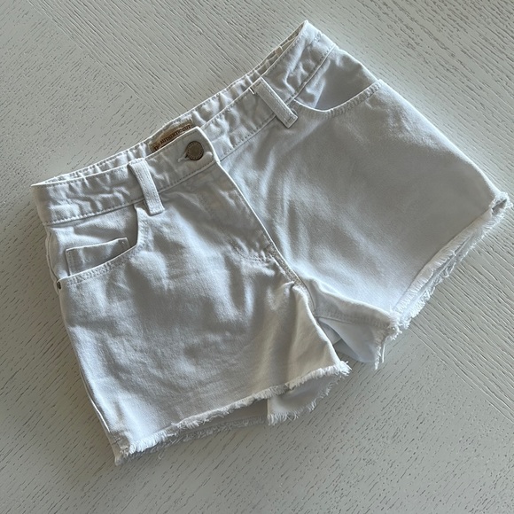 🌼 NEXT - Girls White Denim Shorts 🌼 - Picture 2 of 7